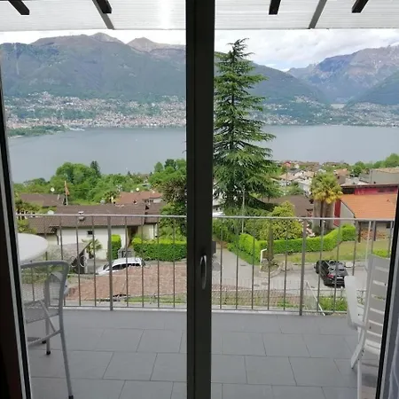 Traumhafter Blick Auf Maggiore Apartment Piazzogna