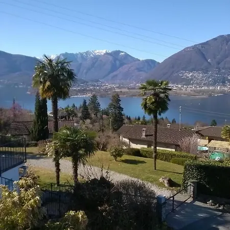 Apartment Traumhafter Blick Auf Maggiore *