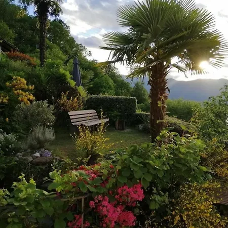 Traumhafter Blick Auf Maggiore Apartment